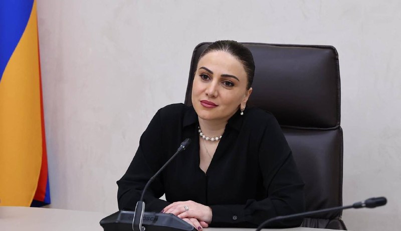 Арусяк Манавазян избрана кандидатом на пост главы фракции «Гражданский договор» в Капане