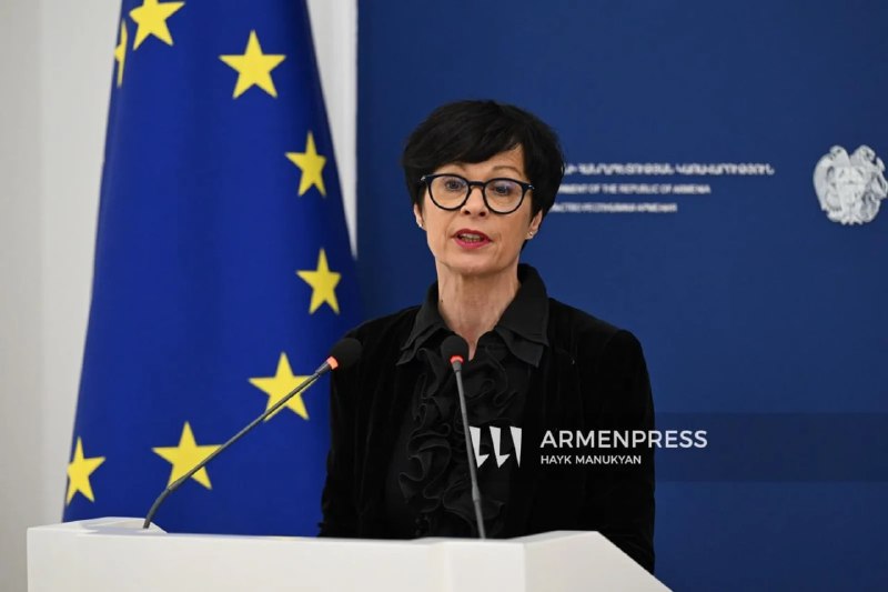 ЕС надеется начать переговоры о вступлении Украины в июле: 33 главы, первые пять — 15 июня