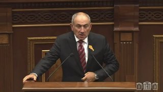Пашинян назвал фейком тему возвращения 300 тысяч азербайджанцев в Капан