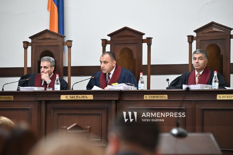 Конституционный суд Армении ускоряет рассмотрение иска о выборах: заседания в выходные