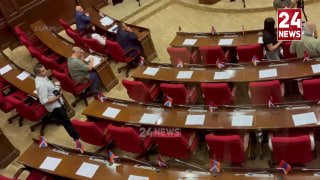 Оппозиция бойкотирует обсуждение бюджета в парламенте Армении: Капан следит за событиями